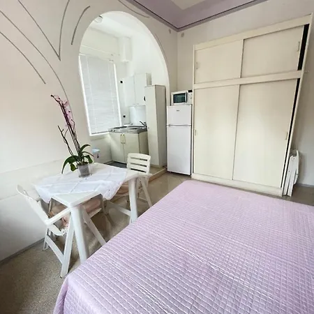 La Casa Di Evelina Bordighera